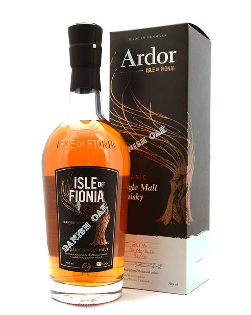 Ardor Isle Of Fionia Dansk Ek Svart Nyborg Distillery Ekologisk Single Malt Dansk Whisky 59,1%
