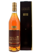 Flaska Château de Laubade 12 år Intemporel armagnac med brunaktig etikett