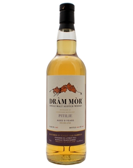 Aberfeldy Pitilie 9 år Dràm Mòr Highland Single Malt Whisky flaska med ljus etikett