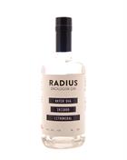 Radius Batch nr. 046 Irisrot Citronskal Dansk Ekologisk Gin 50 cl 43%