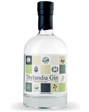 Thylandia Priemium Small Batch Gin från Danmark innehåller 44 procent alkohol