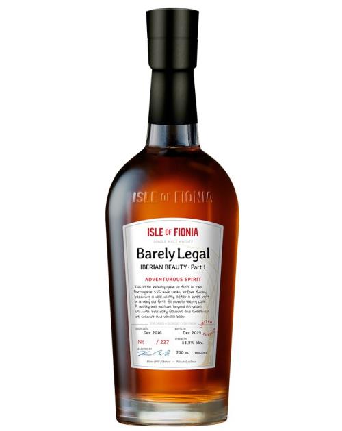 Nyborg Destilleri lanserar en ny whiskytrilogi: Barely Legal